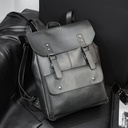 MOCHILA VINTAGE DE CUERO PU CON HEBILLAS DECORATIVAS